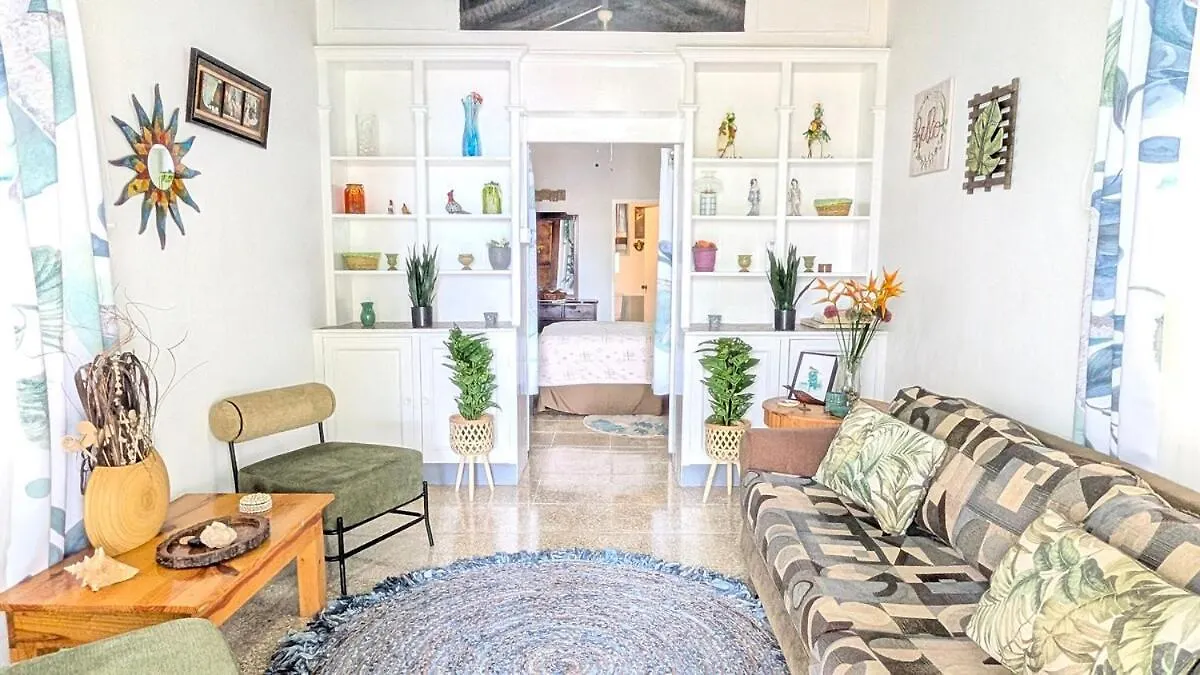 Vista Azul - Garden View Apartment With Beach Access Cornwall Barracks