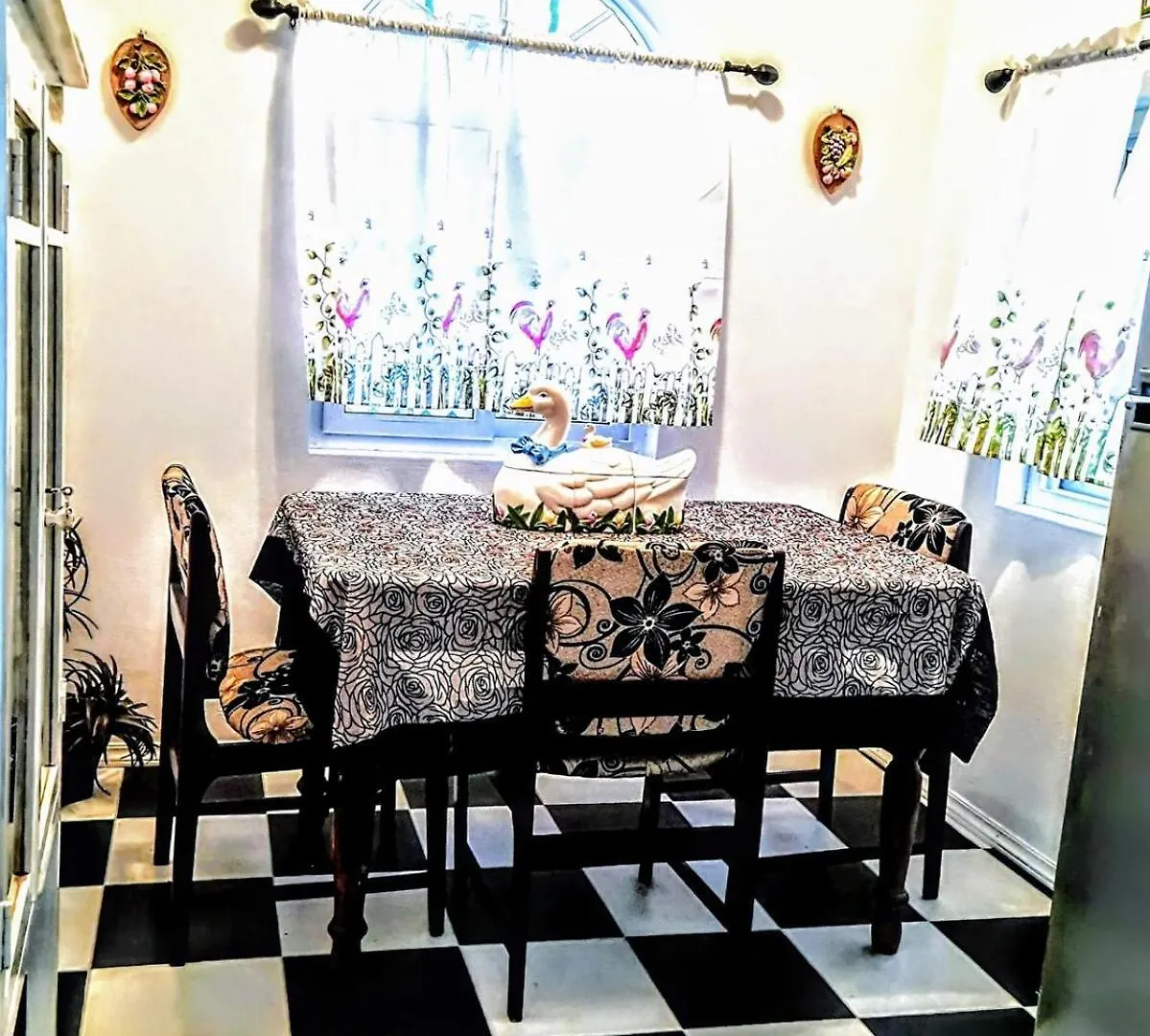Vista Azul - Garden View Apartment With Beach Access Cornwall Barracks